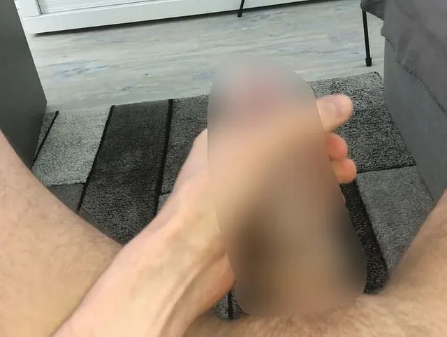 Maxi (23) Fickt mit Extender Bareback mit Viel Sperma Teil 2/9