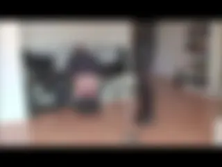 Sklave kommt zu seiner abstrafung
