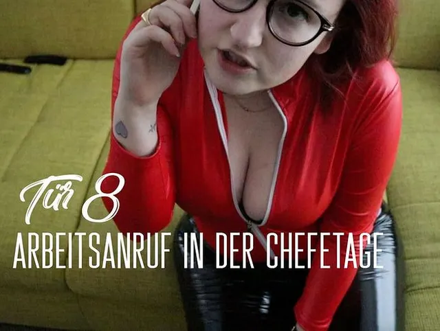 Tür 8: Arbeitsanruf in der Chefetage