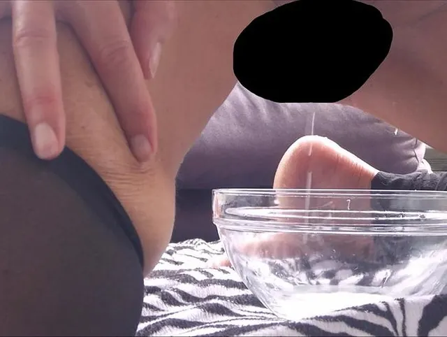 Pissen vor der Webcam