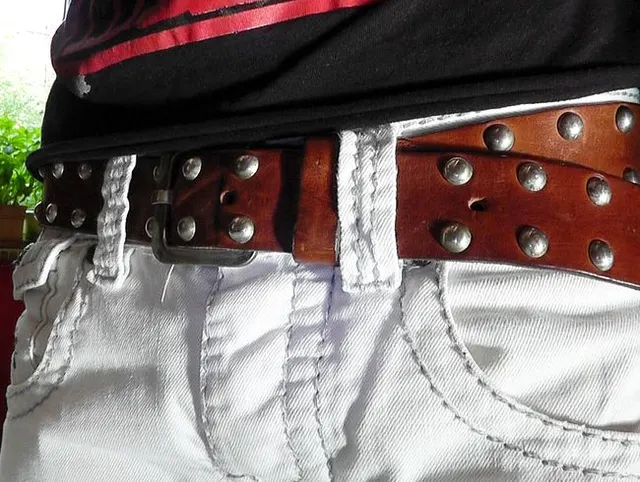 Meine braunem Ledergürtel (Sagging)