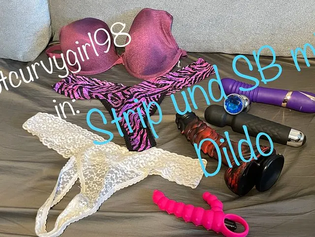 Strip und SB mit Dildo