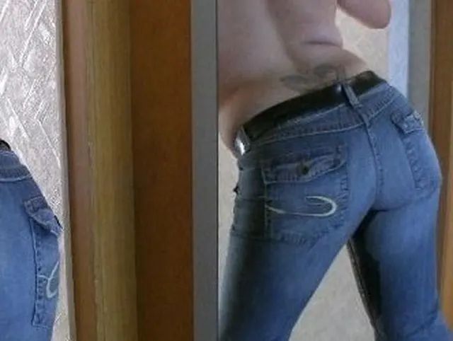 Jeans Piss