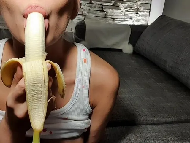 Hot Shorts große Schamlippen Masturbation