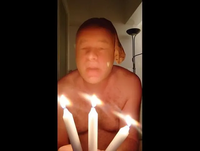 Nylonjunge wünscht Geilen Dritten Advent