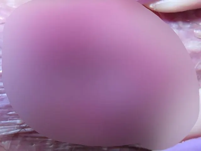Extrem nah oben auf meinem blinzelnden haarigen Arschloch