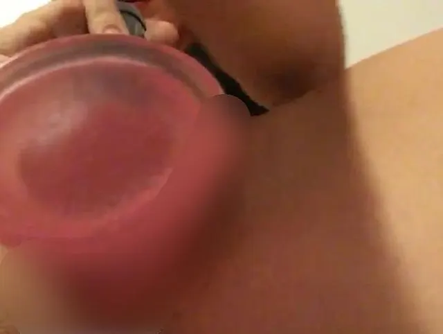 Habe es meiner geilen Teeny Muschi besorgt