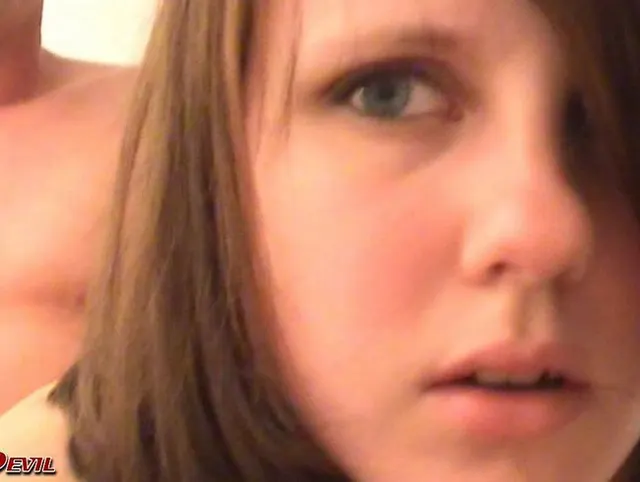 Teen Jennin gefickt & abgespritzt