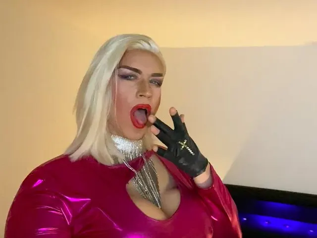 Cassys Glory Hole