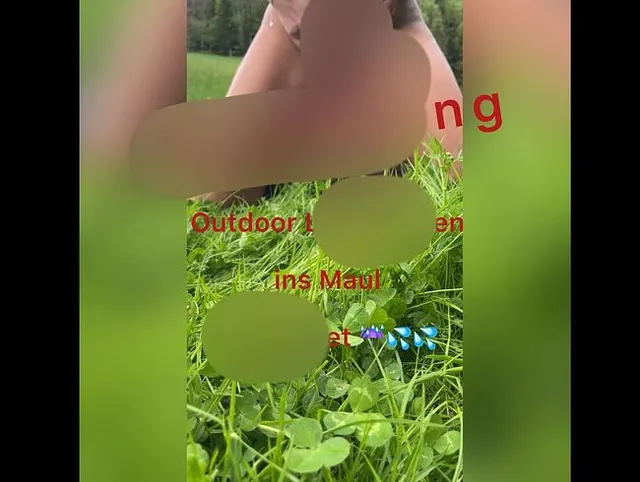 FACESITTING - User outdoor ins Maul gesquirtet