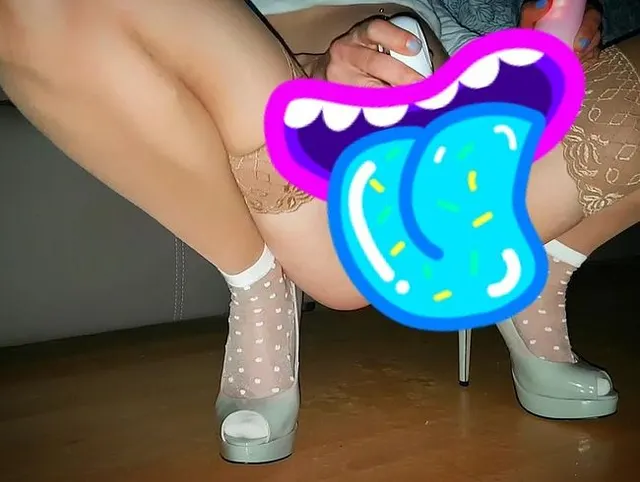 Meine besten Squirt Orgasmen - Teil 05 - In Highheels mit Vibrator abgesaftet