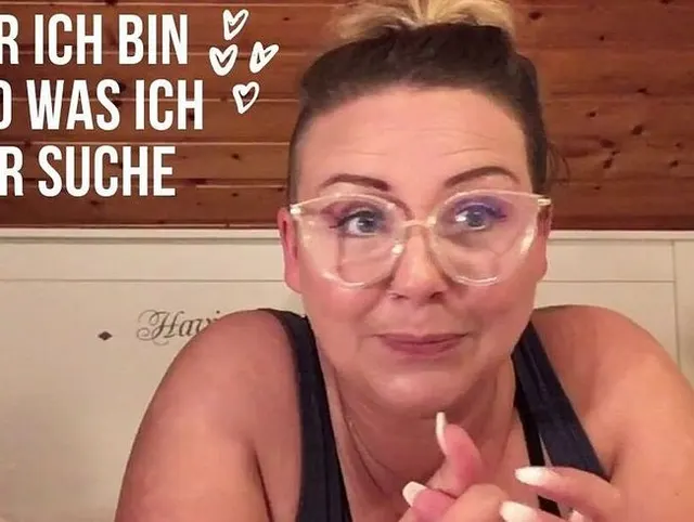 VORSTELLUNG: ICH BIN DIE NEUE HIER ;)