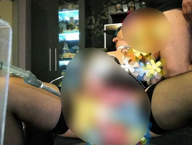 Fickschwein im Trainingsmodus, gegenseitiger stöhnender Orgasmus, FICKMASCHINE