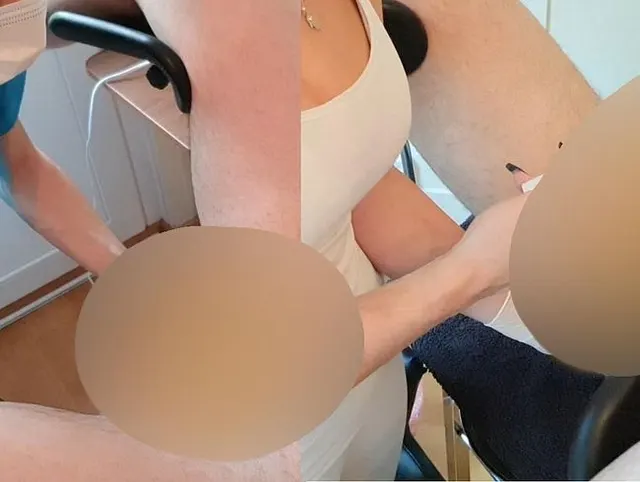 Reizstromtherapie mit Analplug nach Analdehnung mit Dildos
