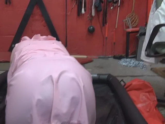 Teil 5 Schläge auf den Nylon Arsch