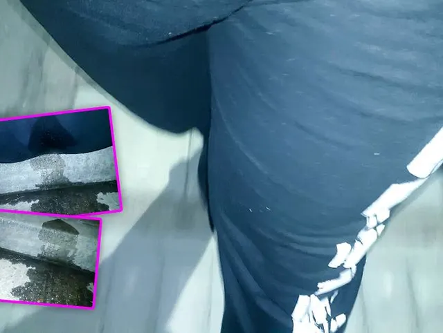 Am Straßenrand in die Hose gepisst