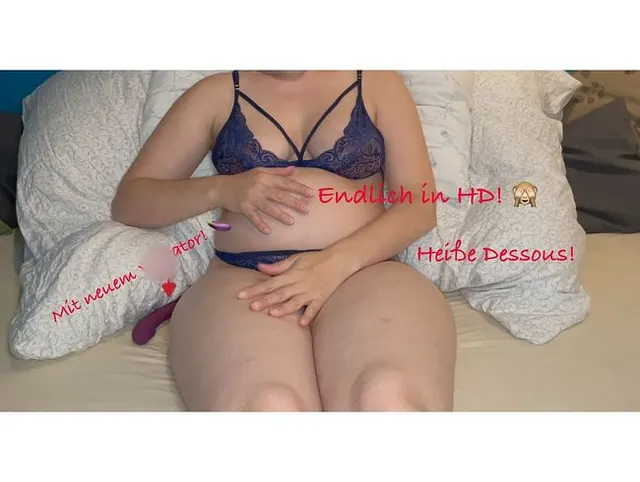 Mein drittes Solovideo, diesmal mit neuem großen Vibrator... - 20. SSW