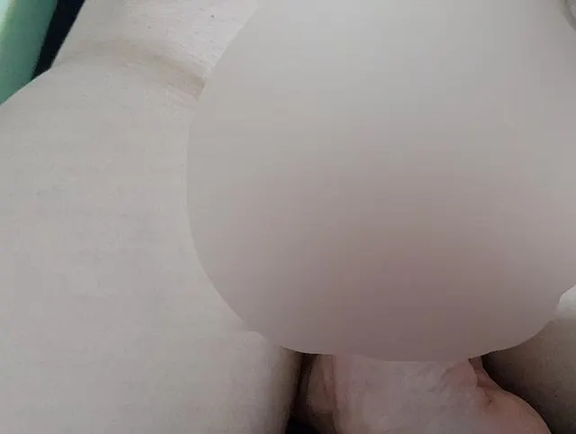 Stoppelige Muschi wird fingergefickt(ohne Ton)