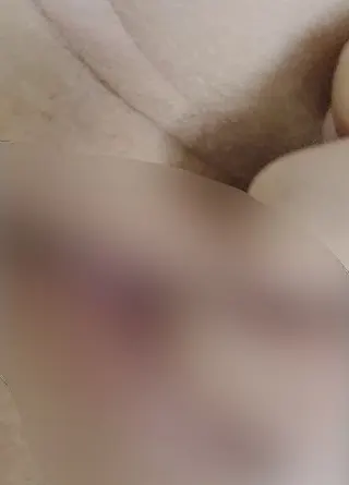 Muschi Close up, Nahaufnahme, mit Fingern am frühen Morgen