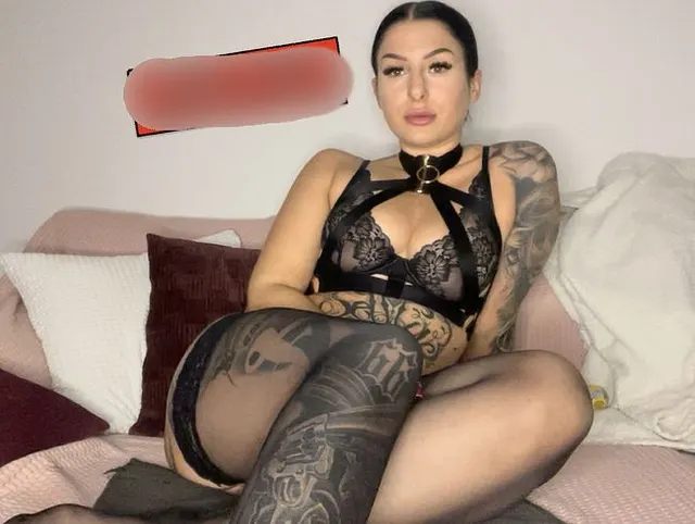100 % Squirt - Nylon Wichsanleitung !!