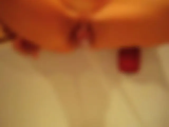 Pissen in der Badewanne 1