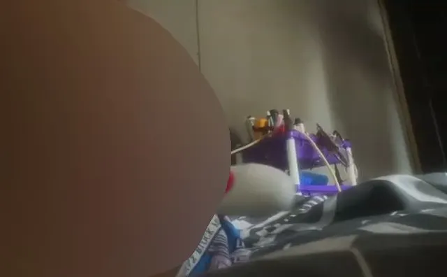 Ich habe meinen engen Arsch mit einem rosa Dildo zerstört?