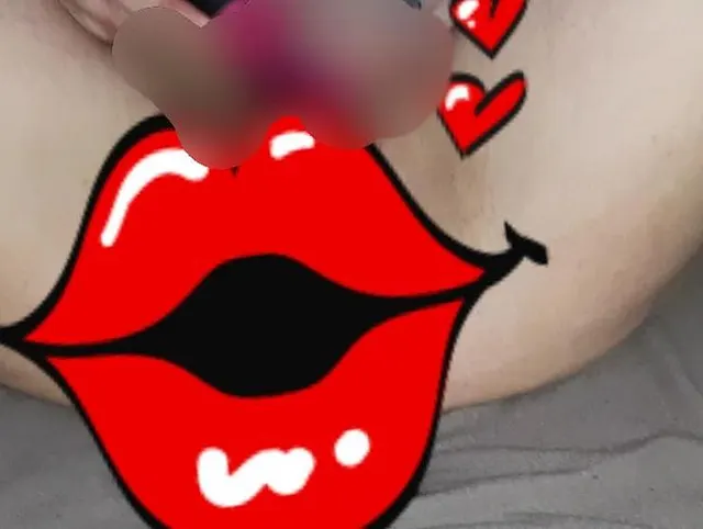 Der erste XXL Dildo Ritt - So begann meine Liebe für lange, dicke Schwänze